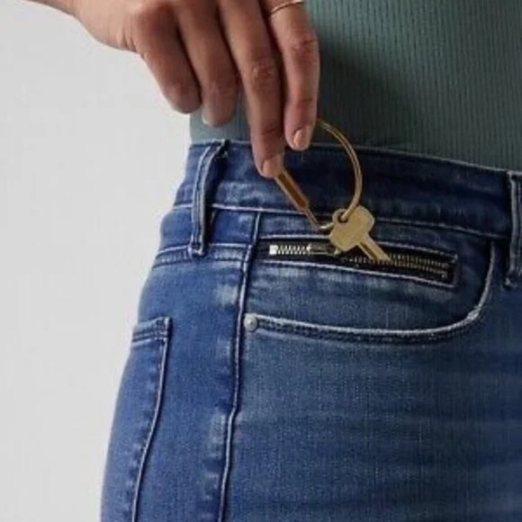 Brand New Athleta Sculptek Flare Jeans In True Blue Size 2 Tall - Picture 4 of 9